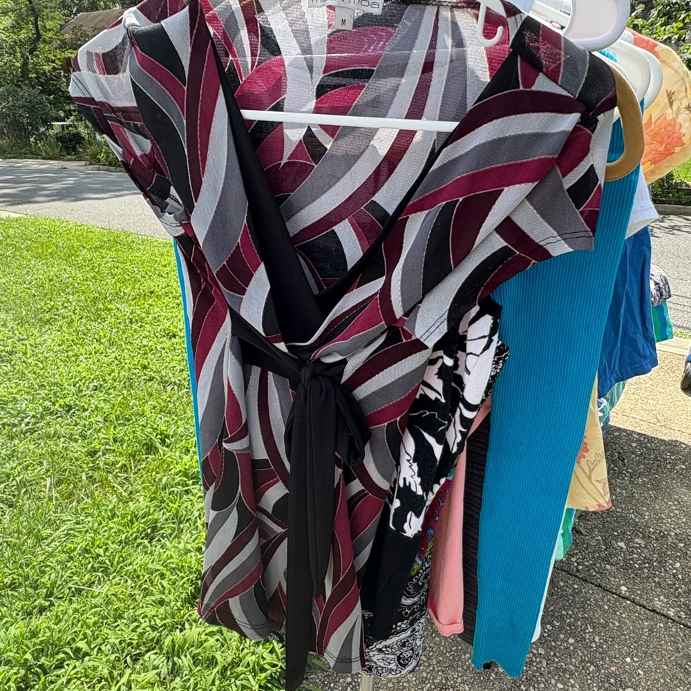 Vintage Swirl Tie Top